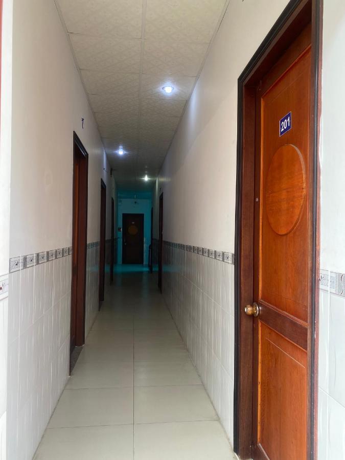 Nha Nghi Nam Phuong Bed & Breakfast ฮาเตียน ภายนอก รูปภาพ